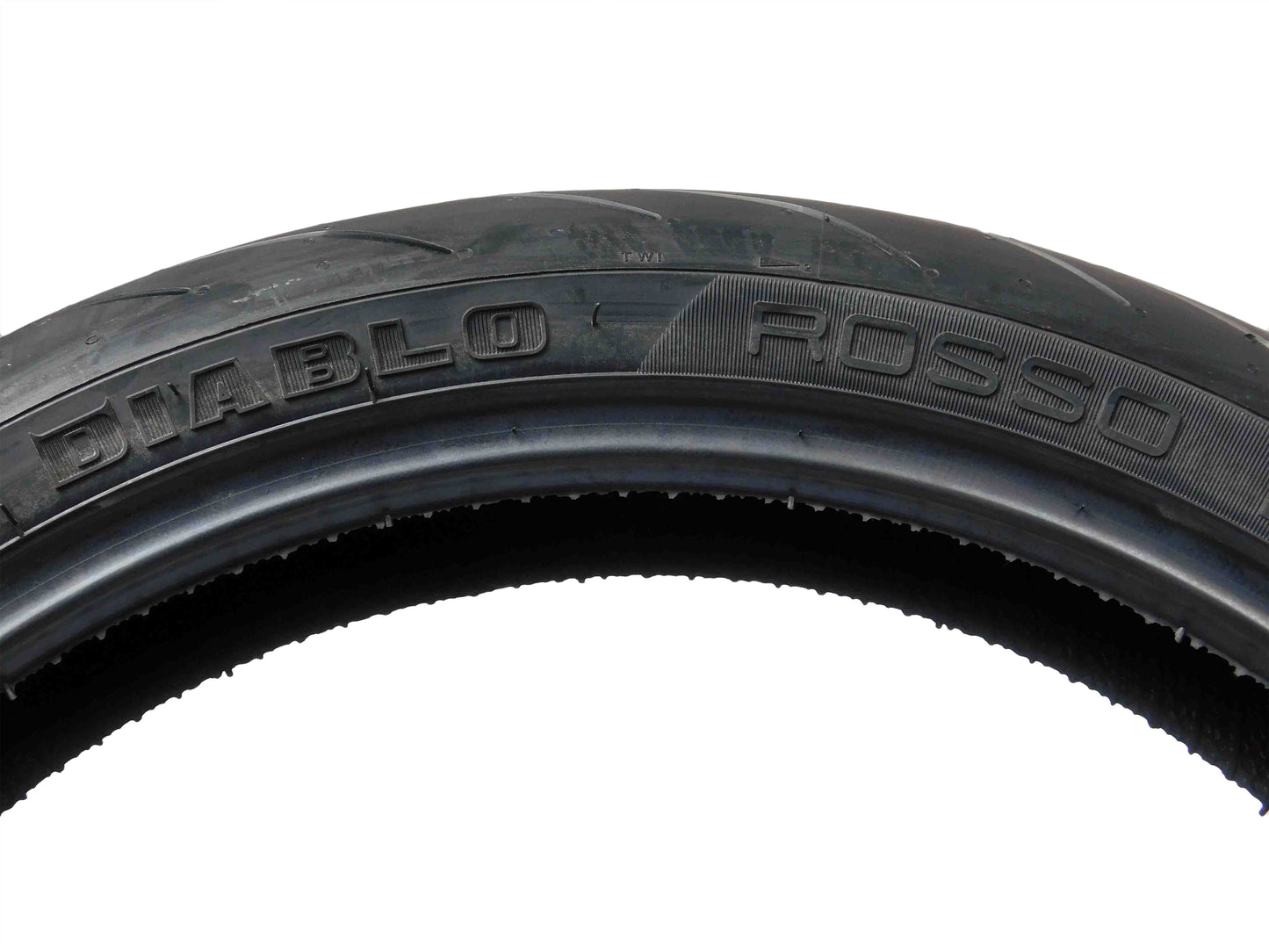 Pirelli Diablo Rosso III 120/60 ZR17 Front & 150/60 ZR17 Rear Motorcycle Tires with Keychain