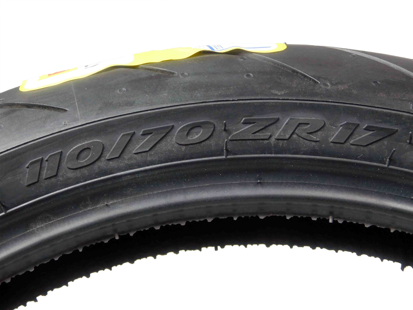 Pirelli Diablo Rosso III 110/70 ZR17 Front & 150/60 ZR17 Rear Motorcycle Tires with Keychain